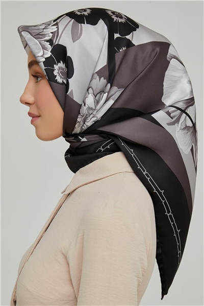Armine Sura İpek Eşarp 21Ka8644 26