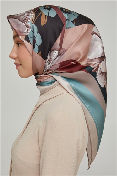 Armine Sura İpek Eşarp 21Ka8644 32