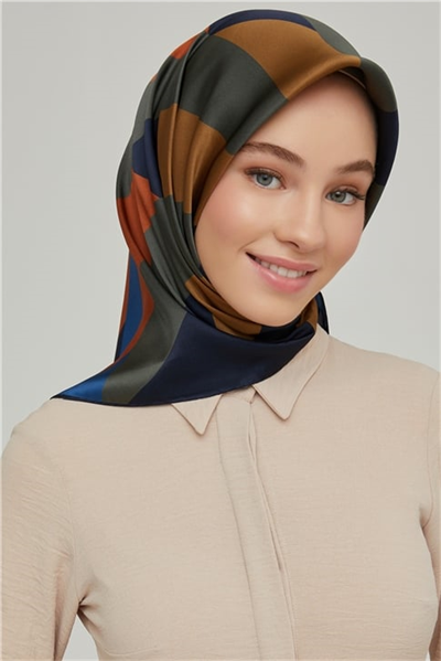 Armine Sura İpek Eşarp 21Ka8646 32