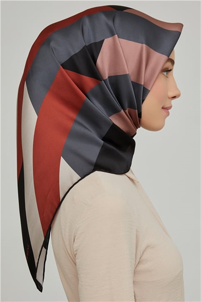 Armine Sura İpek Eşarp 21Ka8646 33