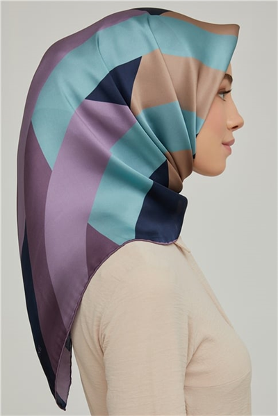 Armine Sura İpek Eşarp 21Ka8646 39