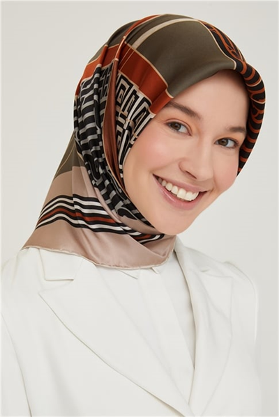 Armine Sura İpek Eşarp 21Ka8647 33