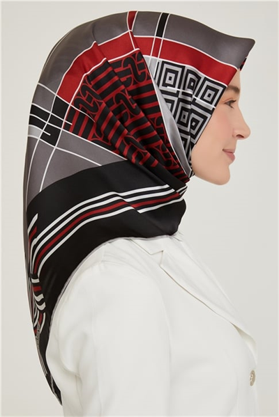 Armine Sura İpek Eşarp 21Ka8647 36