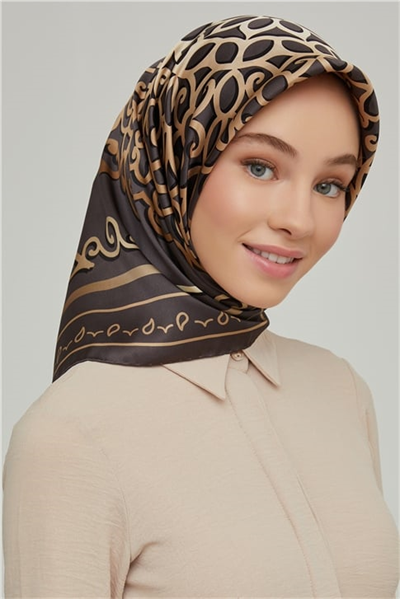Armine Sura İpek Eşarp 21Ka8650 01
