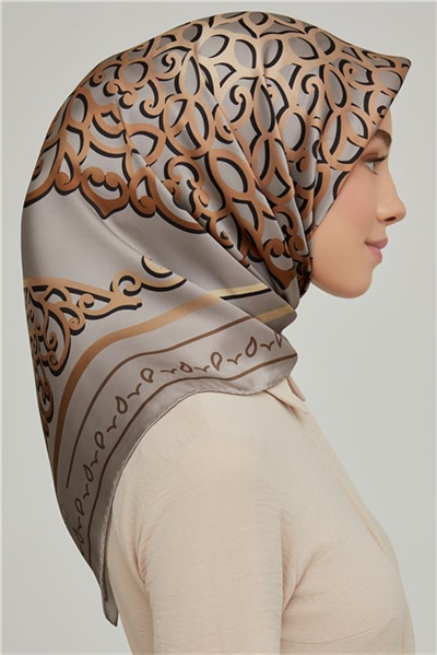 Armine Sura İpek Eşarp 21Ka8650 07