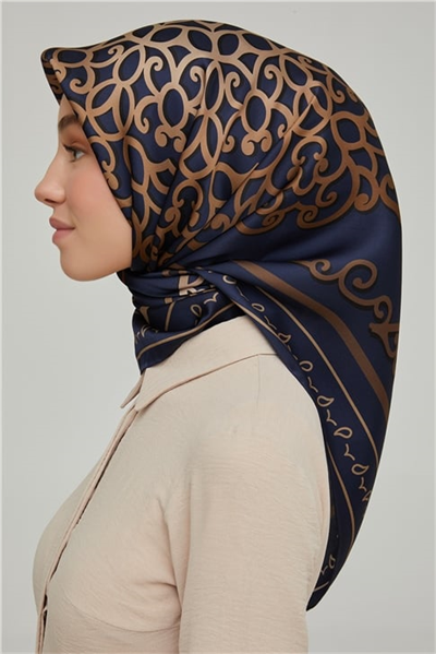 Armine Sura İpek Eşarp 21Ka8650 09