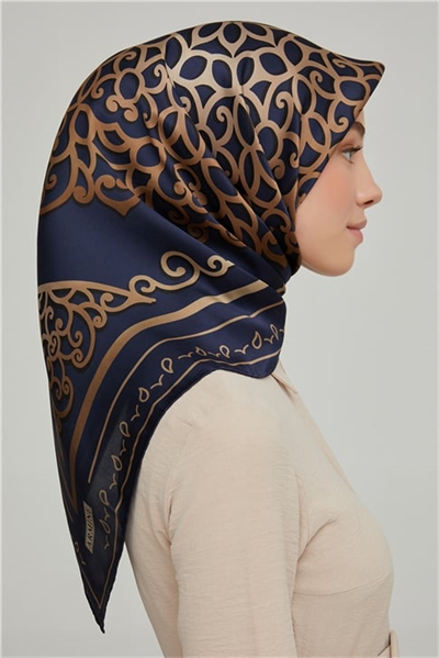 Armine Sura İpek Eşarp 21Ka8650 09