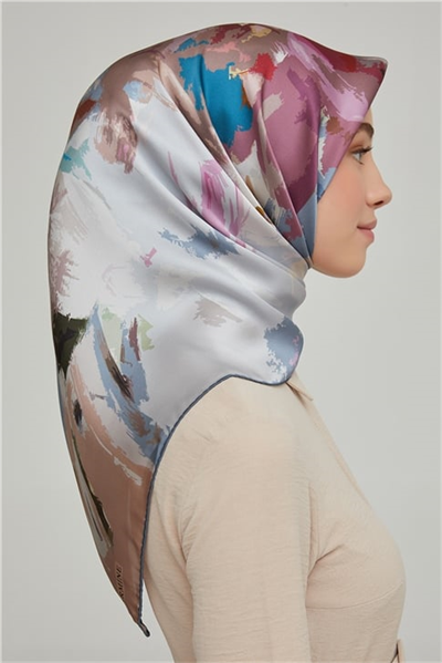 Armine Sura İpek Eşarp 21Ka8651 01