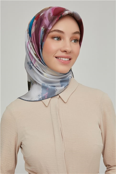 Armine Sura İpek Eşarp 21Ka8651 01