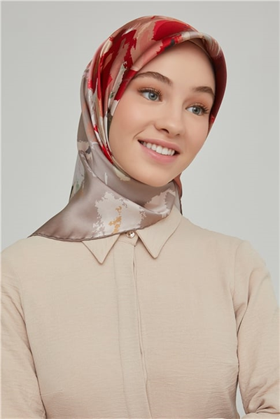 Armine Sura İpek Eşarp 21Ka8651 05