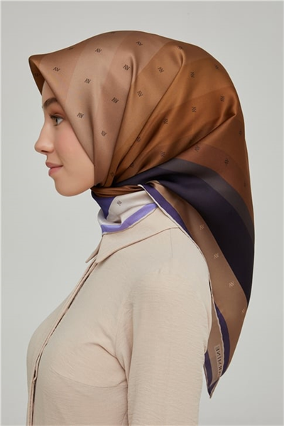Armine Sura İpek Eşarp 21Ka8652 39