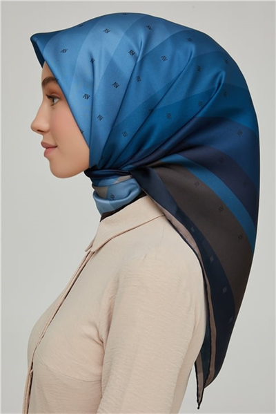 Armine Sura İpek Eşarp 21Ka8652 83