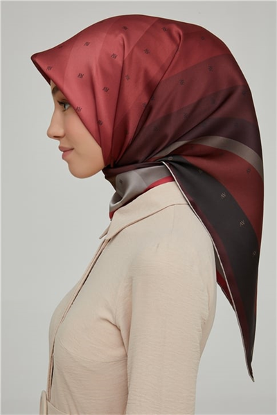 Armine Sura İpek Eşarp 21Ka8652 85