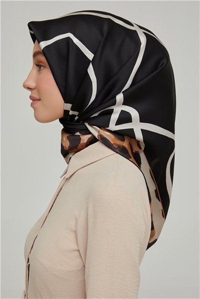 Armine Sura İpek Eşarp 21Ka8653 20