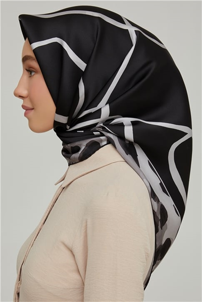 Armine Sura İpek Eşarp 21Ka8653 22