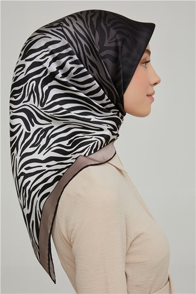 Armine Sura İpek Eşarp 21Ka8654 20