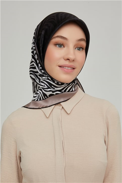 Armine Sura İpek Eşarp 21Ka8654 20
