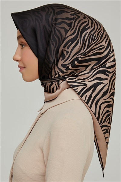 Armine Sura İpek Eşarp 21Ka8654 22