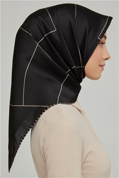 Armine Sura İpek Eşarp 21Ka8655 01