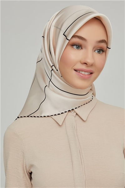 Armine Sura İpek Eşarp 21Ka8655 06
