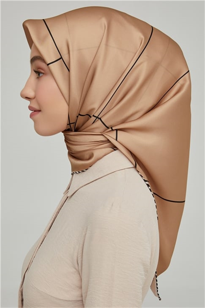 Armine Sura İpek Eşarp 21Ka8655 32