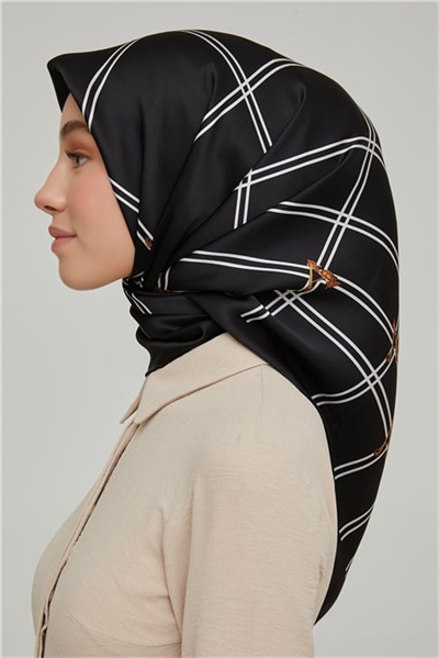 Armine Sura İpek Eşarp 21Ka8656 33