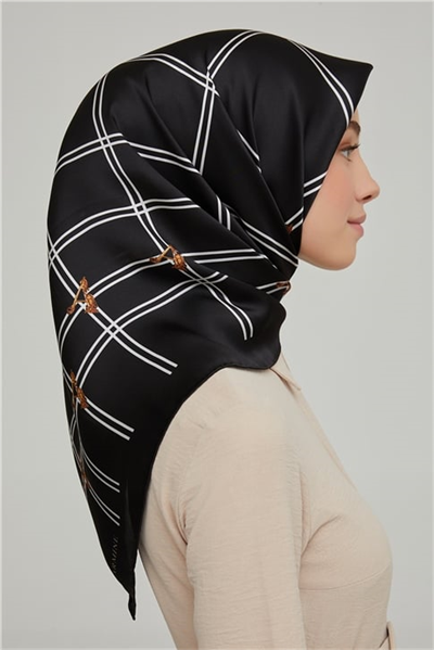 Armine Sura İpek Eşarp 21Ka8656 33