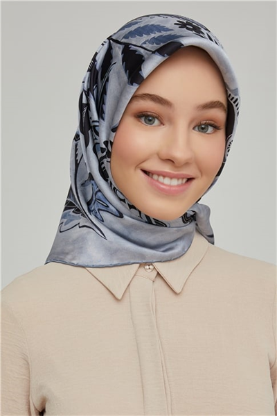 Armine Sura İpek Eşarp 21Ka8657 33