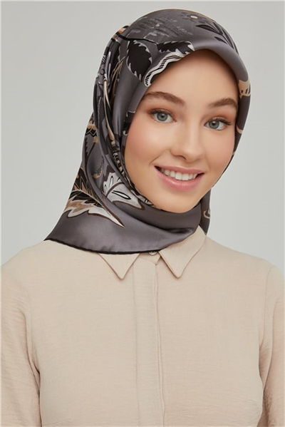 Armine Sura İpek Eşarp 21Ka8657 35