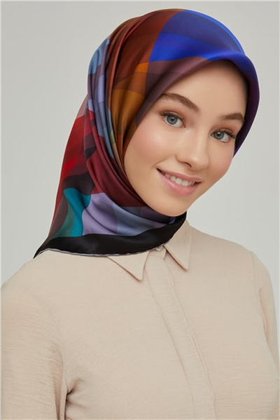 Armine Sura İpek Eşarp 21Ka8659 30