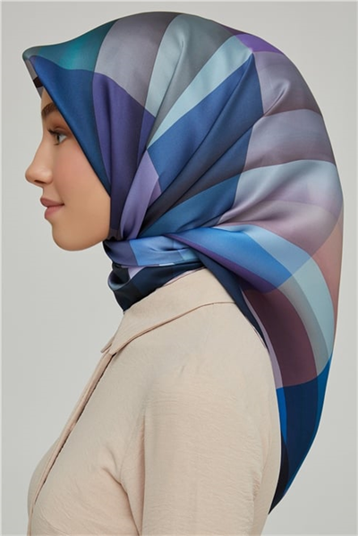 Armine Sura İpek Eşarp 21Ka8659 40