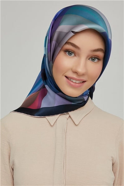 Armine Sura İpek Eşarp 21Ka8659 40