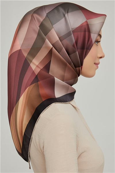 Armine Sura İpek Eşarp 21Ka8659 41