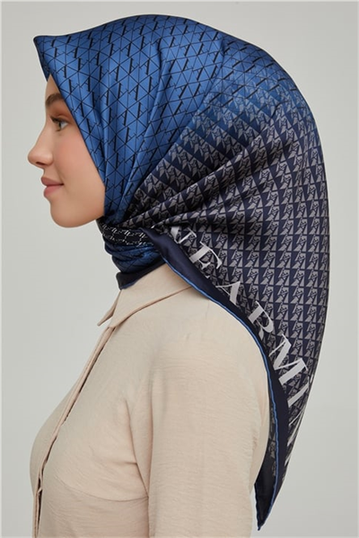 Armine Sura İpek Eşarp 21Ka8661 01