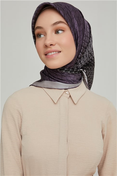 Armine Sura İpek Eşarp 21Ka8661 10