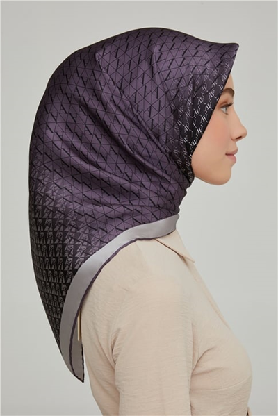 Armine Sura İpek Eşarp 21Ka8661 10