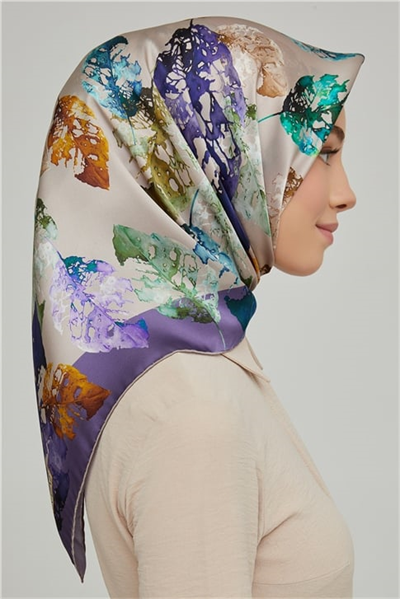 Armine Sura İpek Eşarp 21Ka8663 02