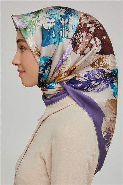 Armine Sura İpek Eşarp 21Ka8663 02