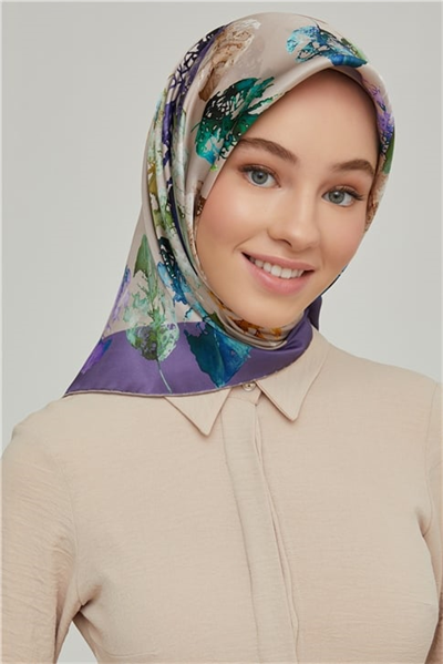 Armine Sura İpek Eşarp 21Ka8663 02