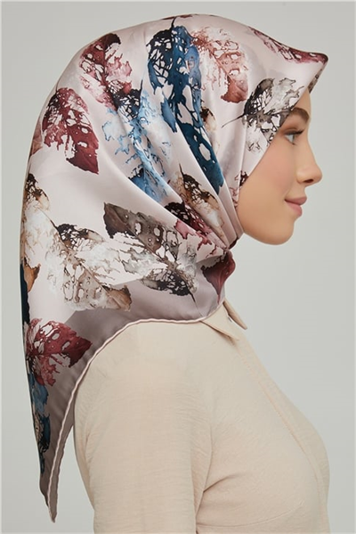 Armine Sura İpek Eşarp 21Ka8663 03