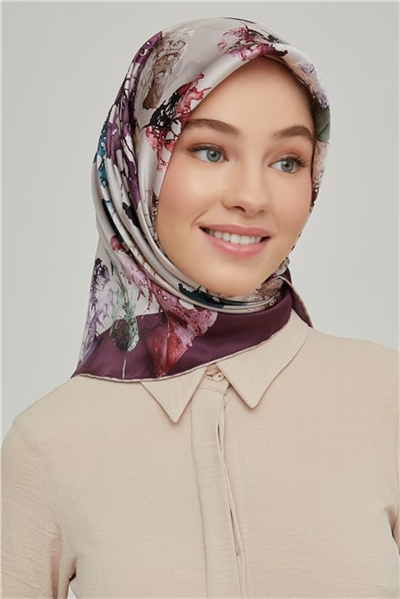 Armine Sura İpek Eşarp 21Ka8663 17