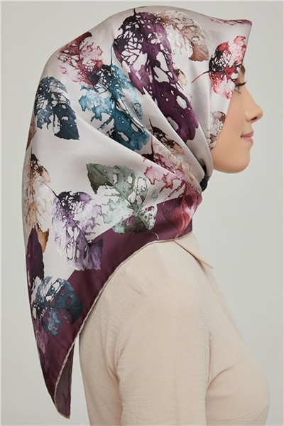 Armine Sura İpek Eşarp 21Ka8663 17