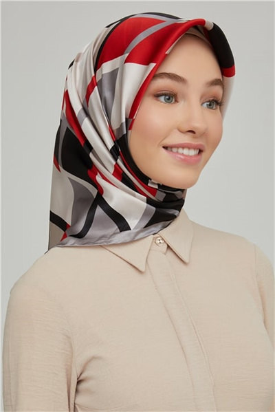 Armine Sura İpek Eşarp 21Ka8664 06