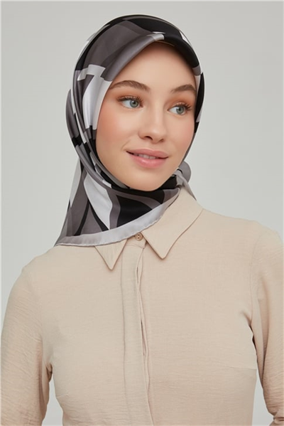 Armine Sura İpek Eşarp 21Ka8664 08