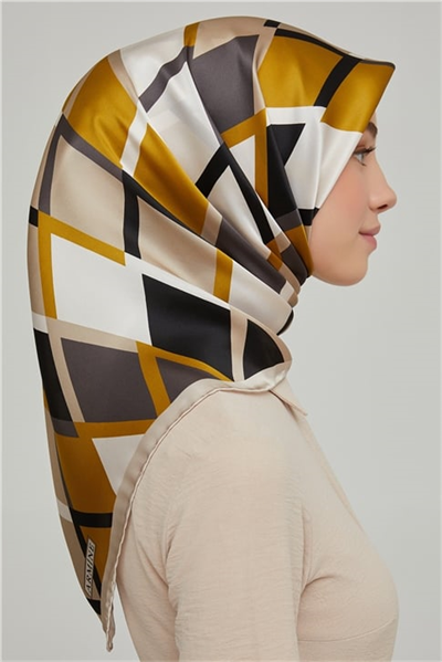 Armine Sura İpek Eşarp 21Ka8664 16