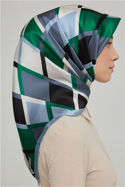Armine Sura İpek Eşarp 21Ka8664 18