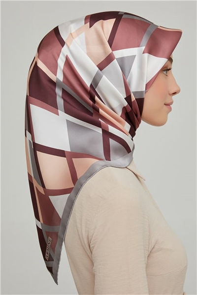 Armine Sura İpek Eşarp 21Ka8664 19