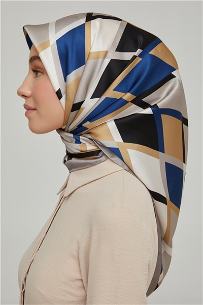 Armine Sura İpek Eşarp 21Ka8664 20