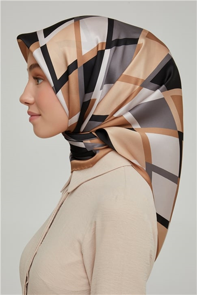 Armine Sura İpek Eşarp 21Ka8664 23