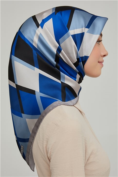 Armine Sura İpek Eşarp 21Ka8664 28